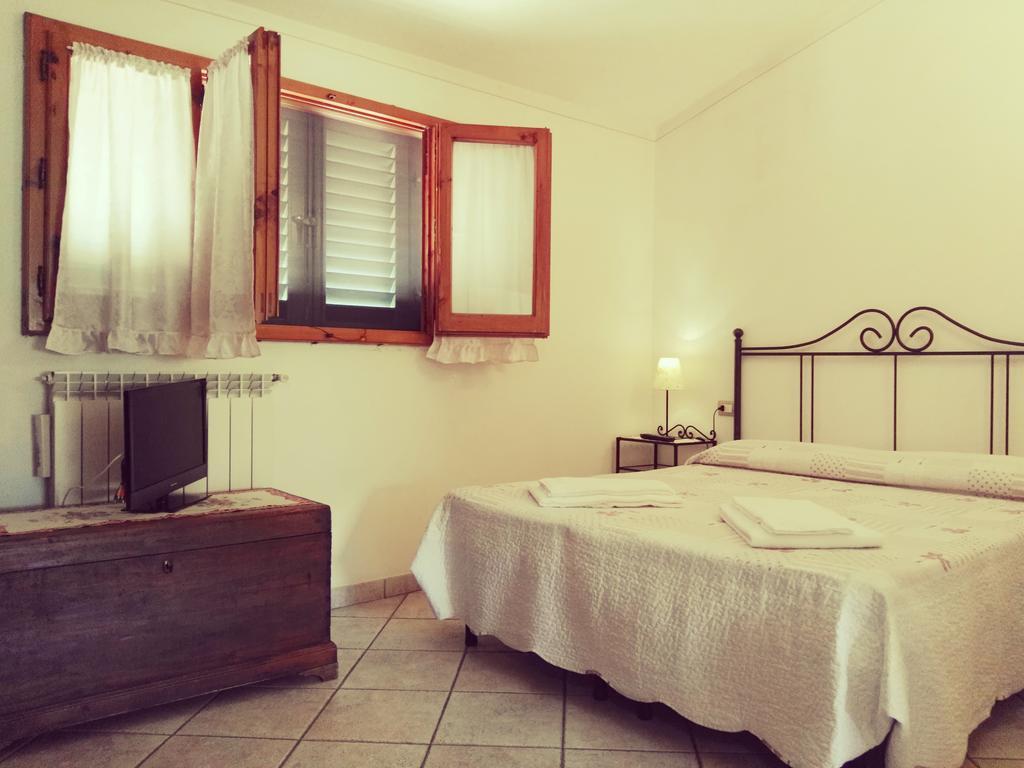 Il Casolare Di Leonardo Hotel Vinci Buitenkant foto
